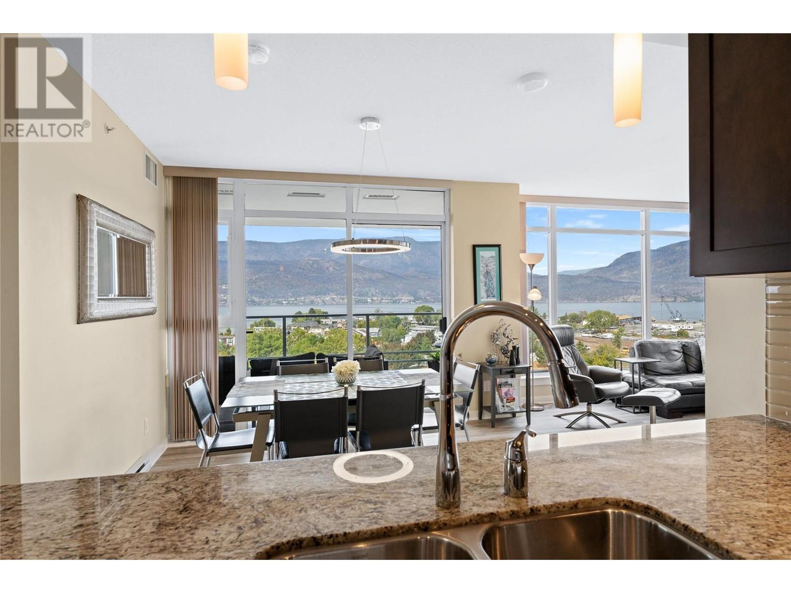 1075 Sunset Drive Unit# 901, #901