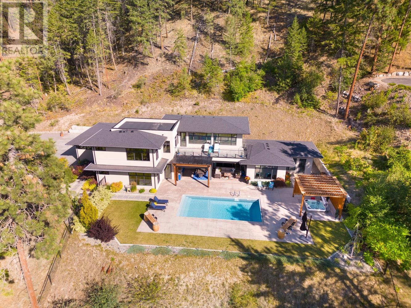 16266 Commonage Road