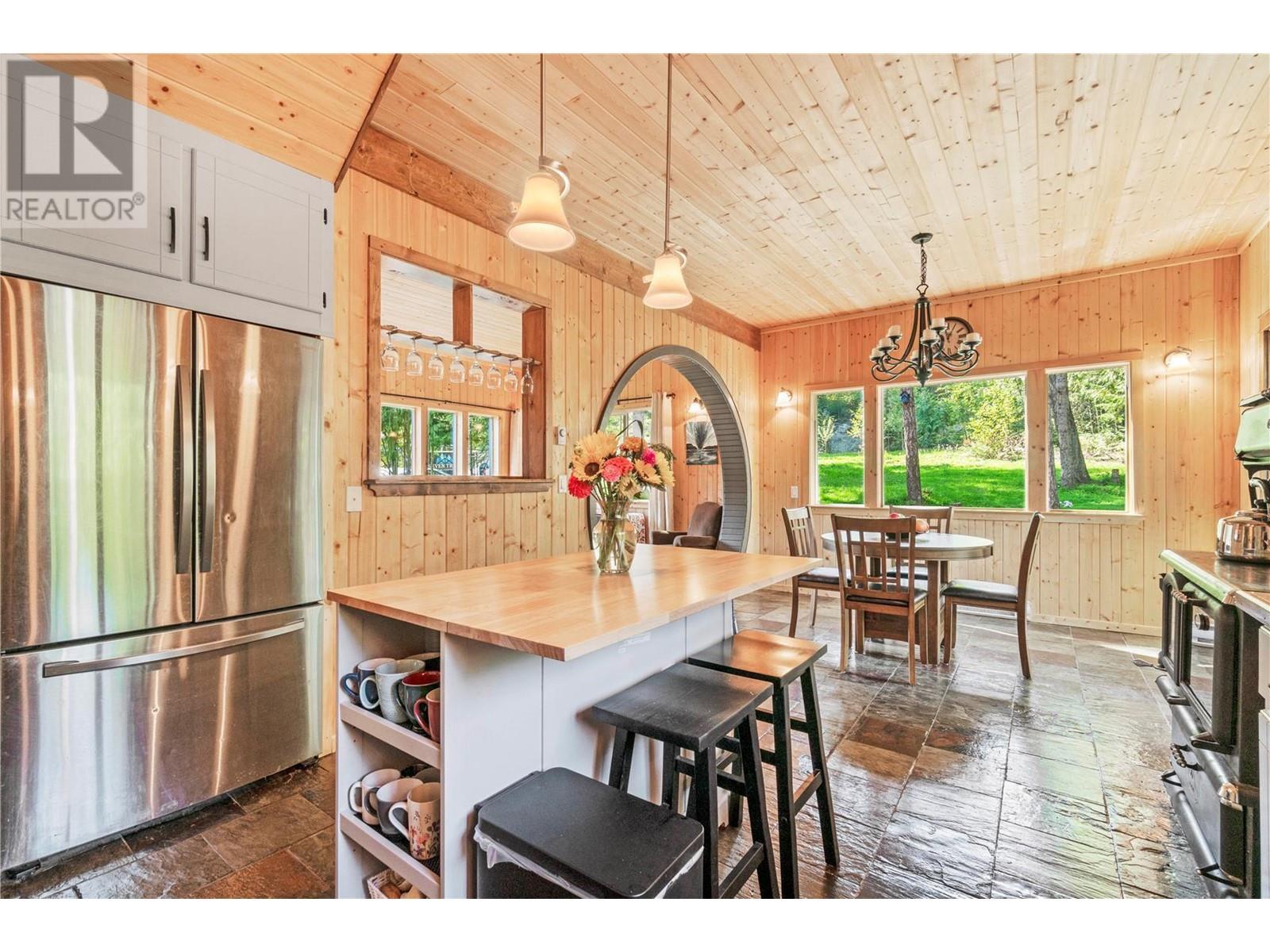 2481 Ridgeview Place