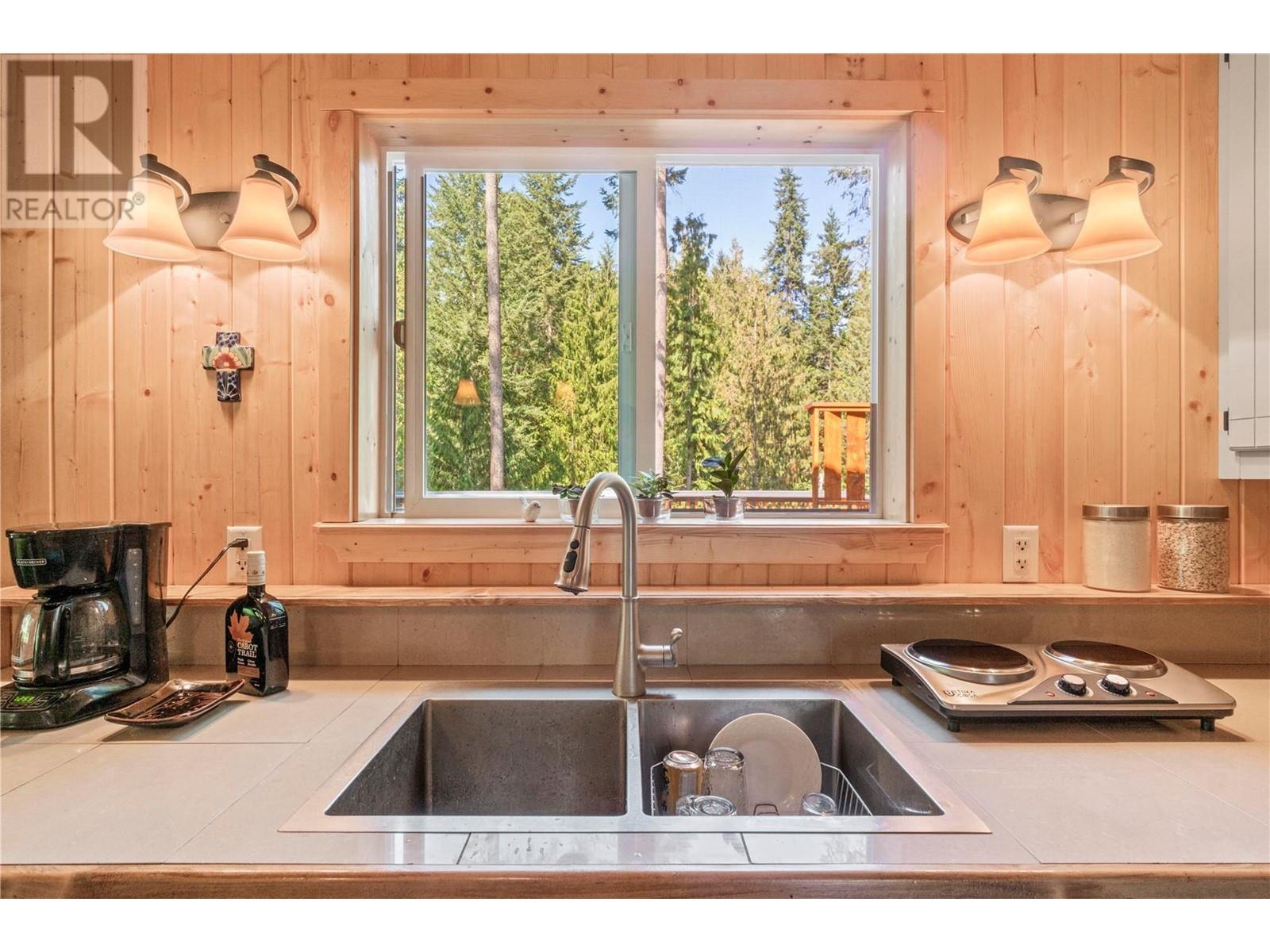 2481 Ridgeview Place