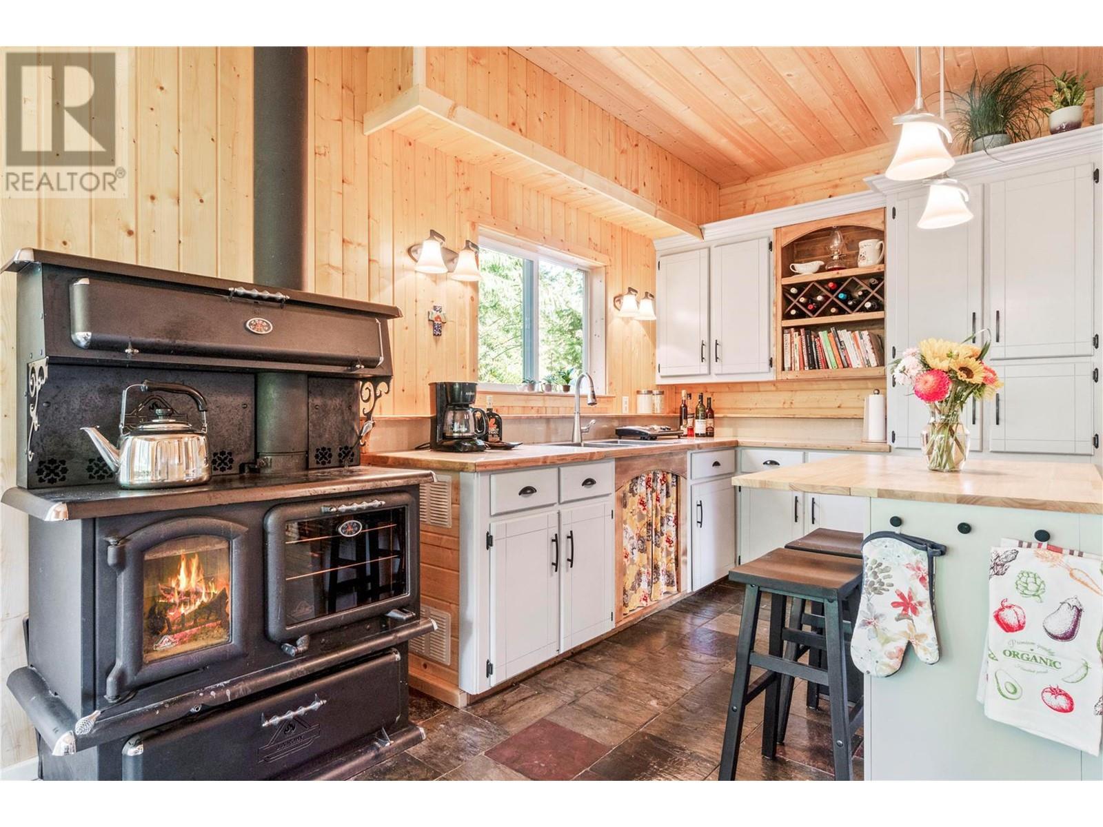 2481 Ridgeview Place