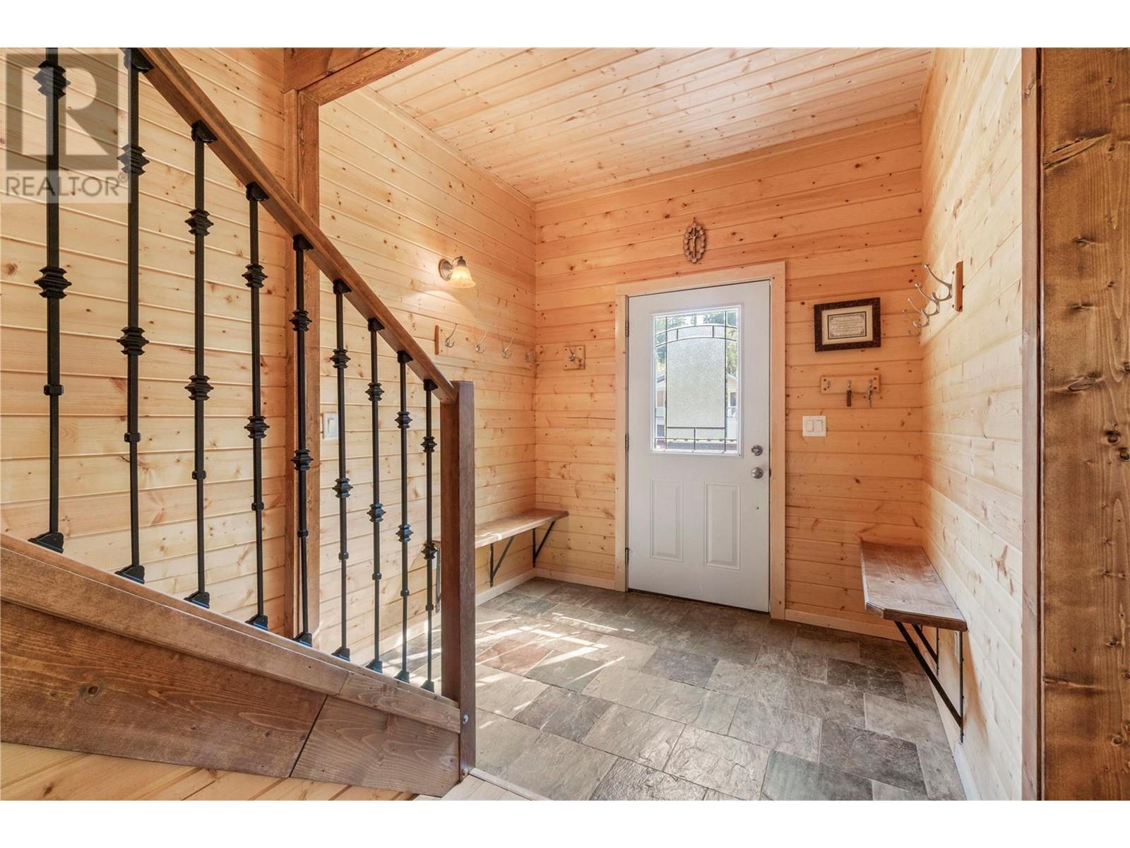 2481 Ridgeview Place