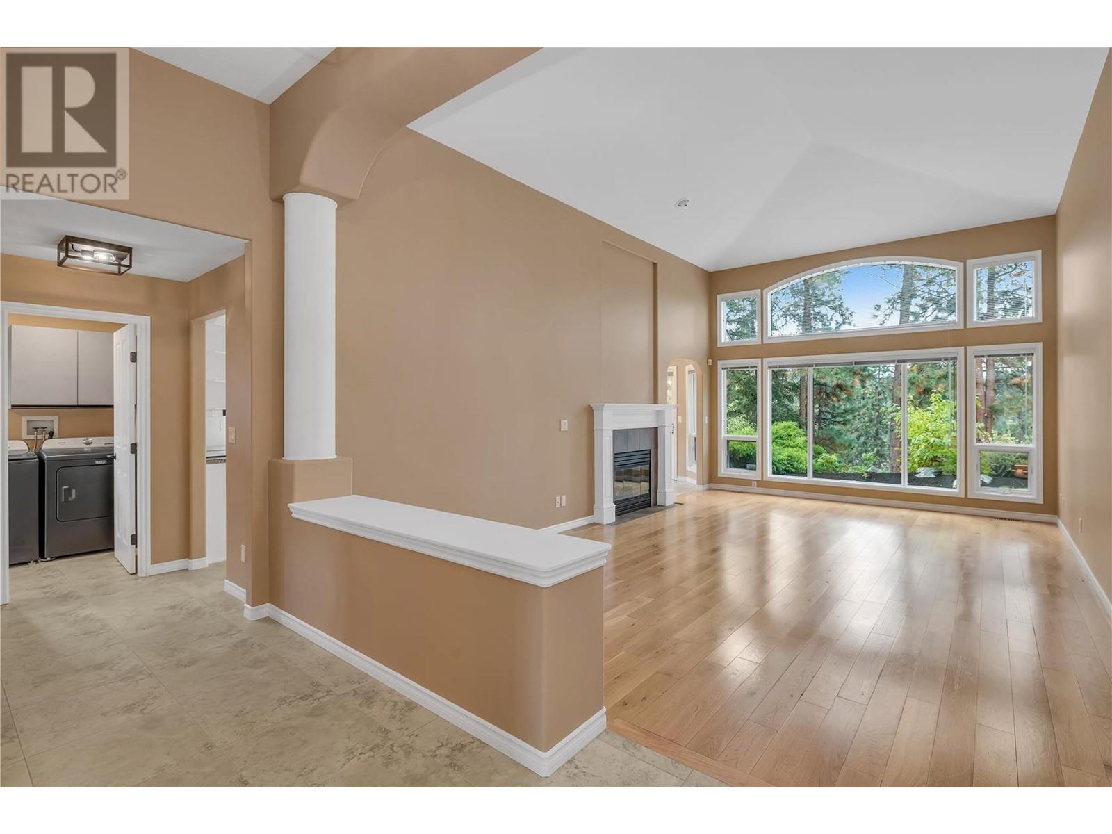 Listing 10284391 - Large Photo # 7