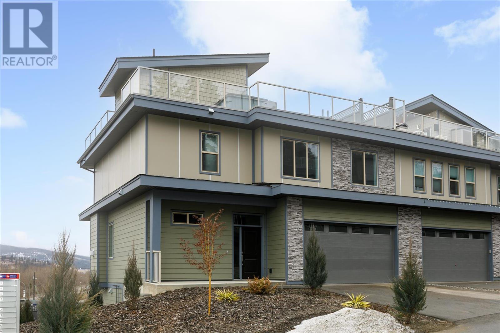 #1 2893 Robinson Road,, #1