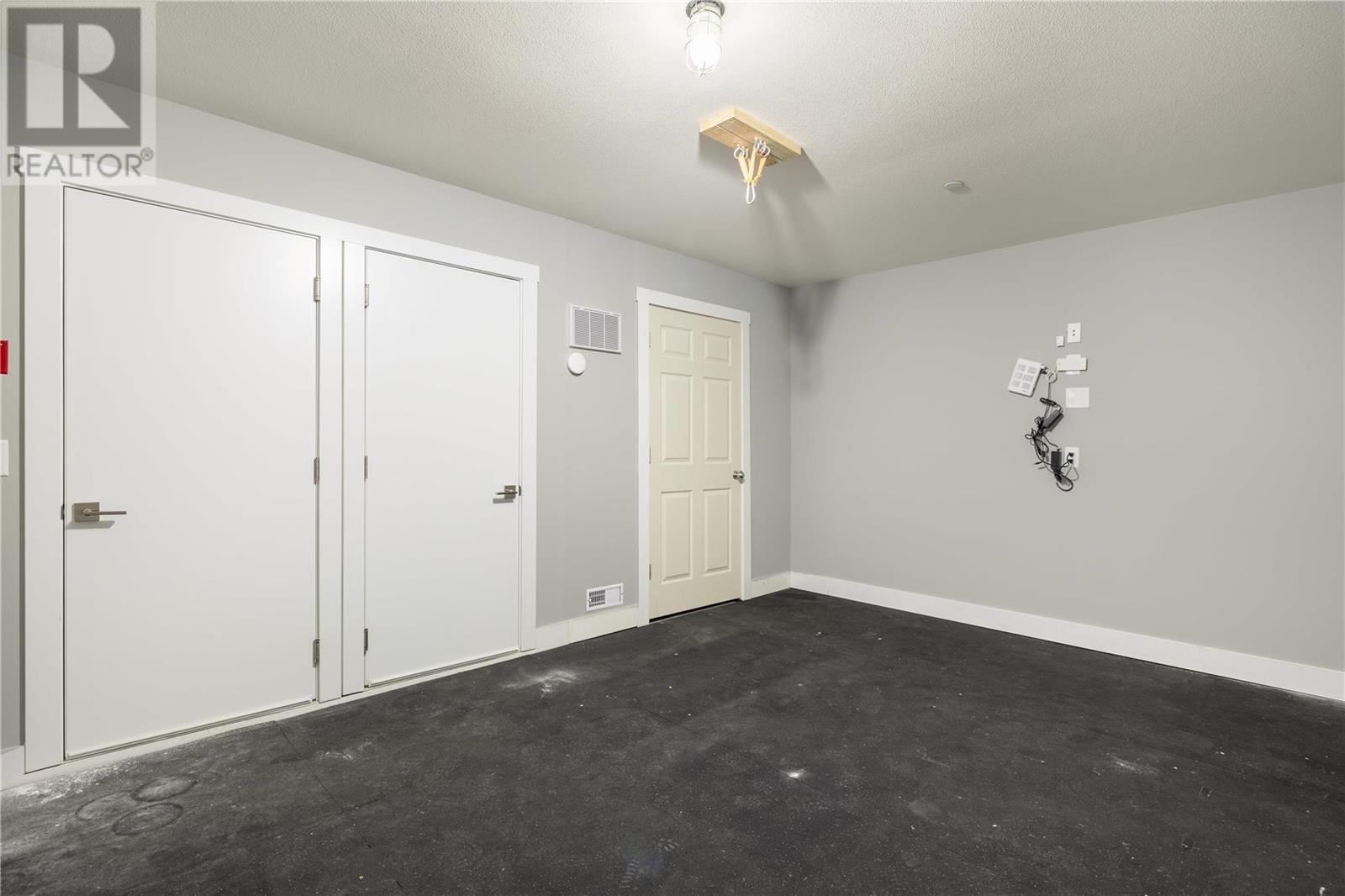 Listing 10284404 - Large Photo # 43