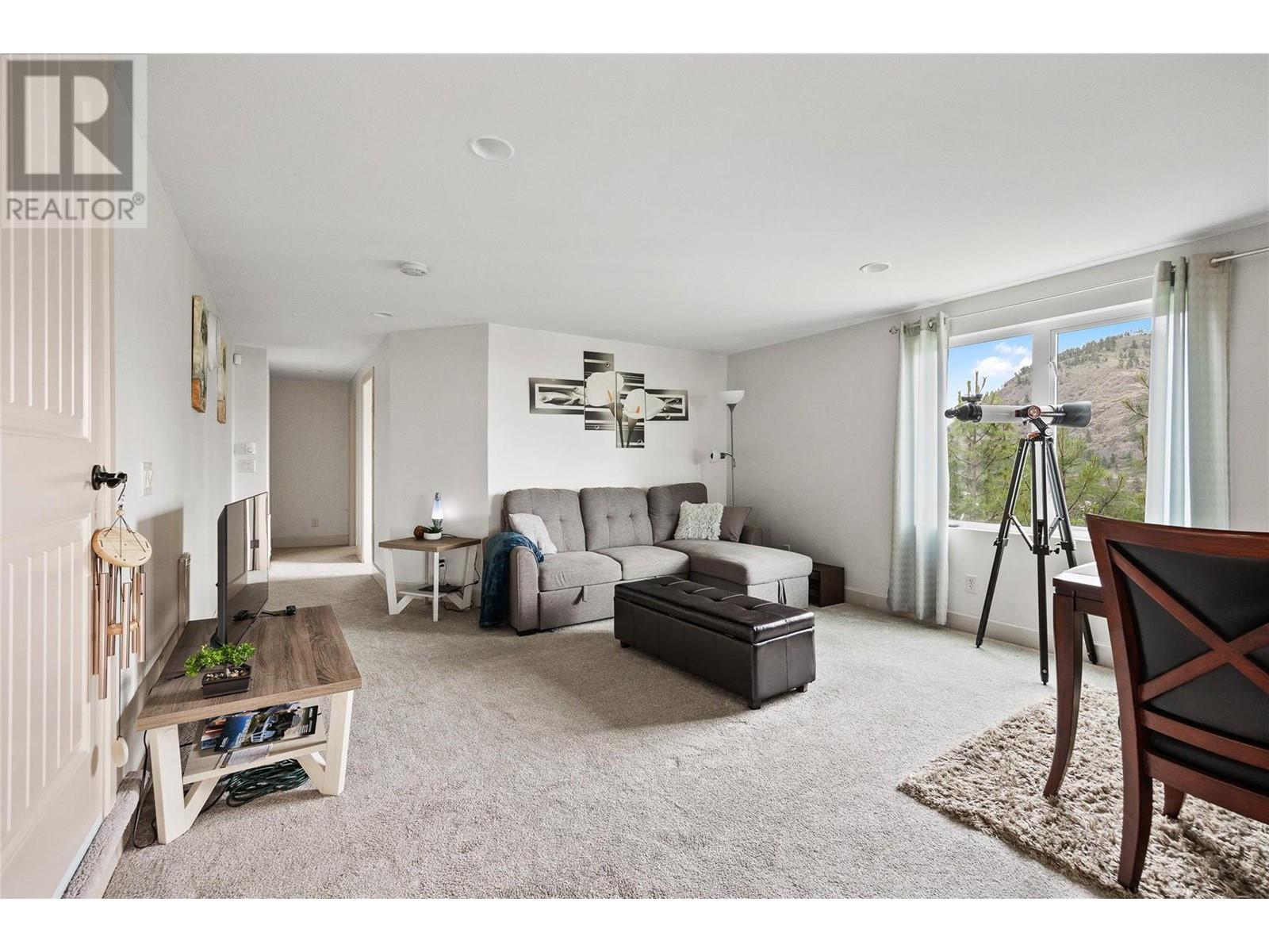 Listing 10284432 - Large Photo # 43