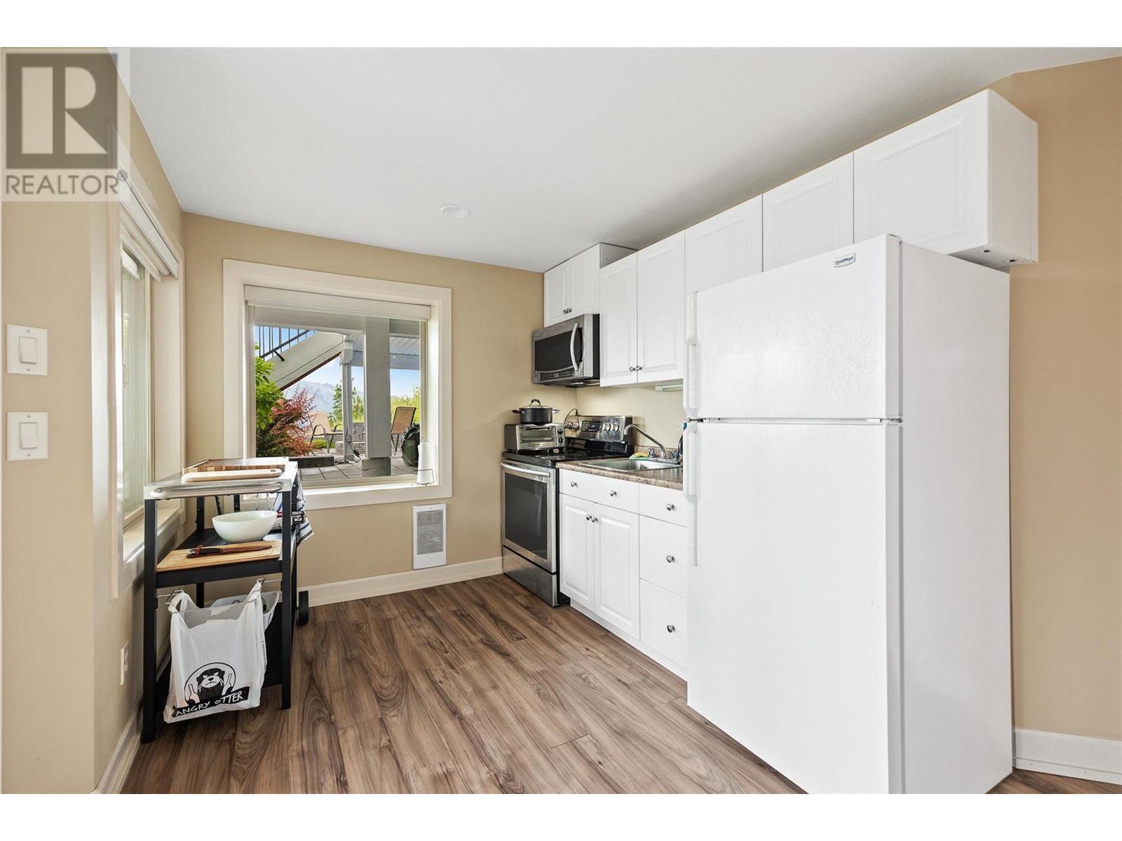 Listing 10284432 - Large Photo # 44