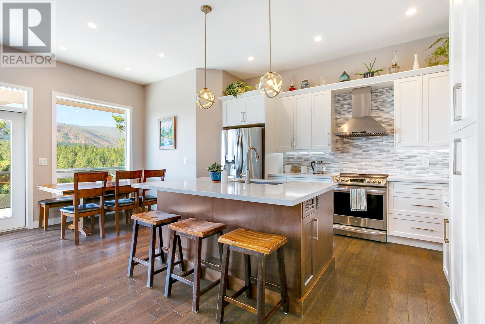 760 Fairbridge Road,
