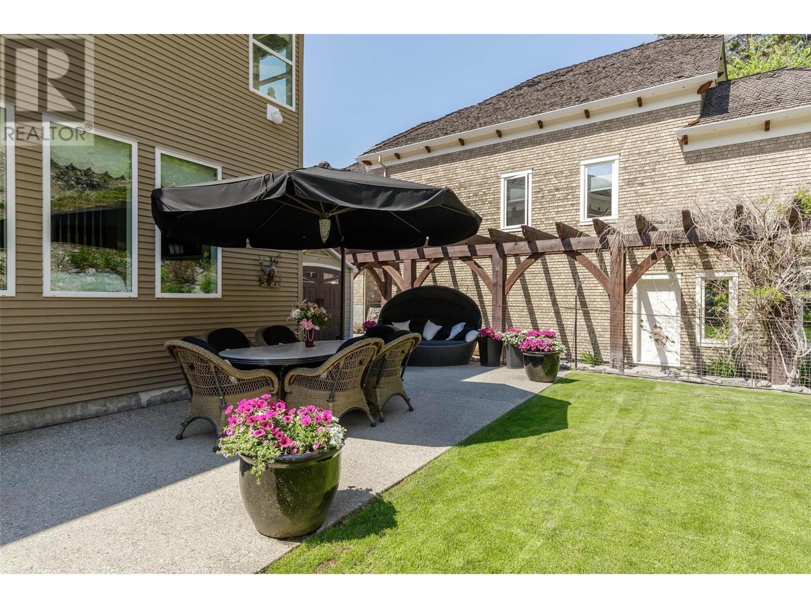 10569 Okanagan Centre Road W