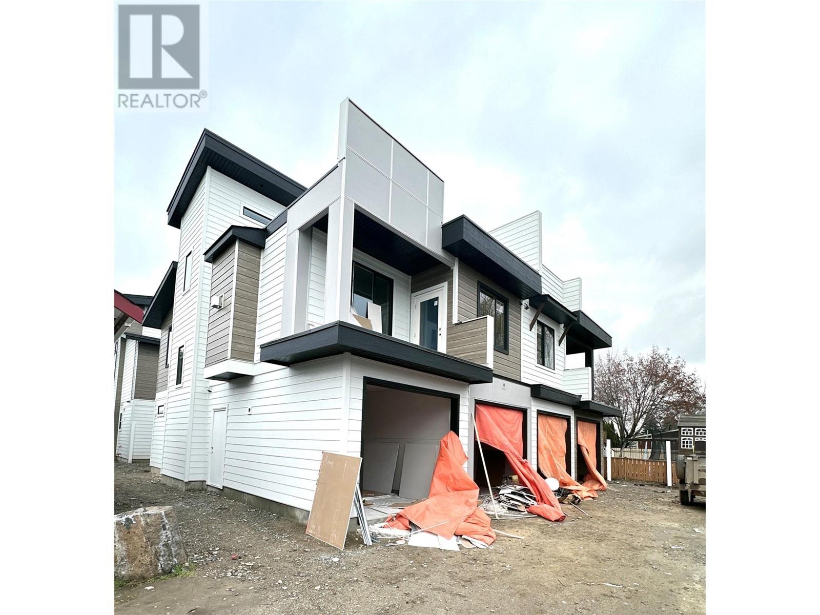 853 Kinnear Court,