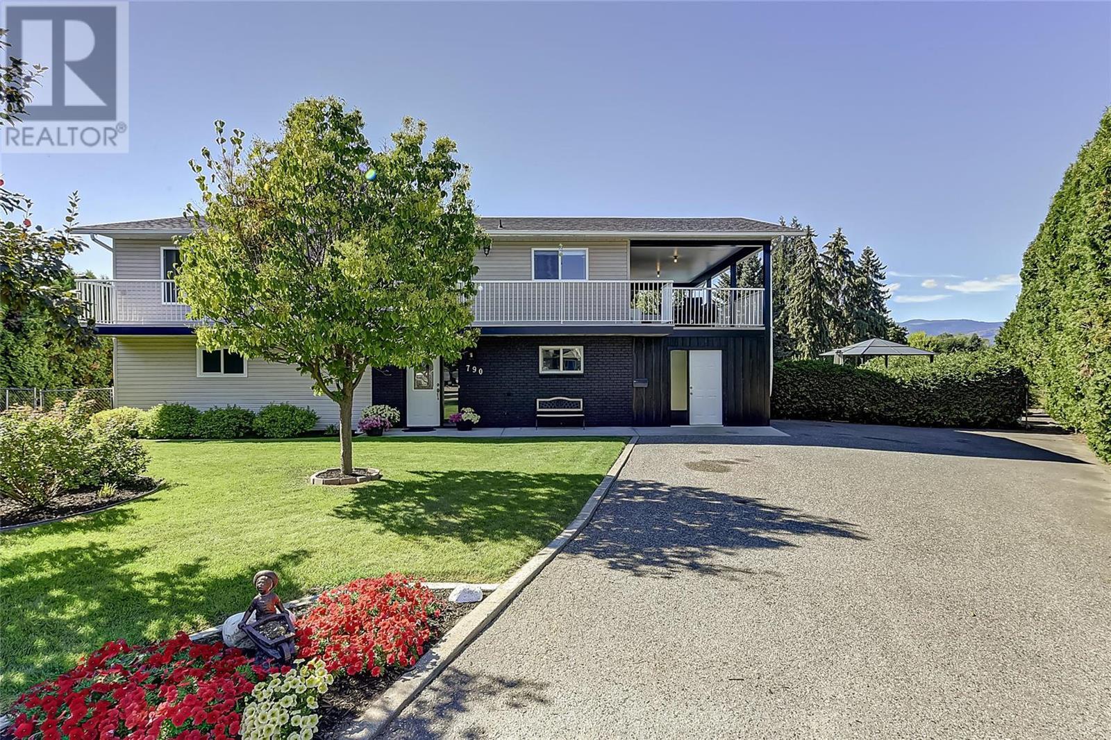 790 Torrs Court,