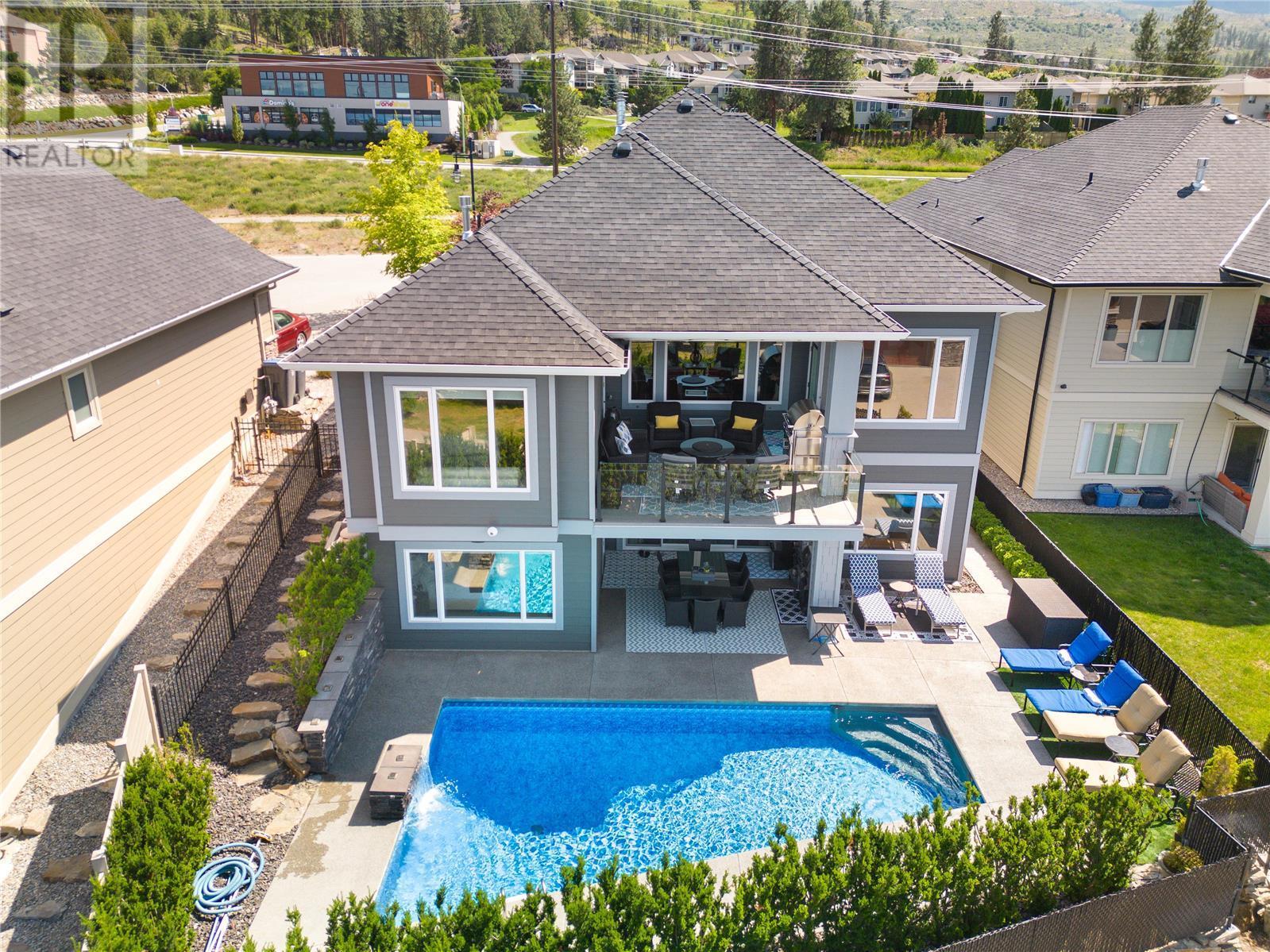 682 Peridot Court,