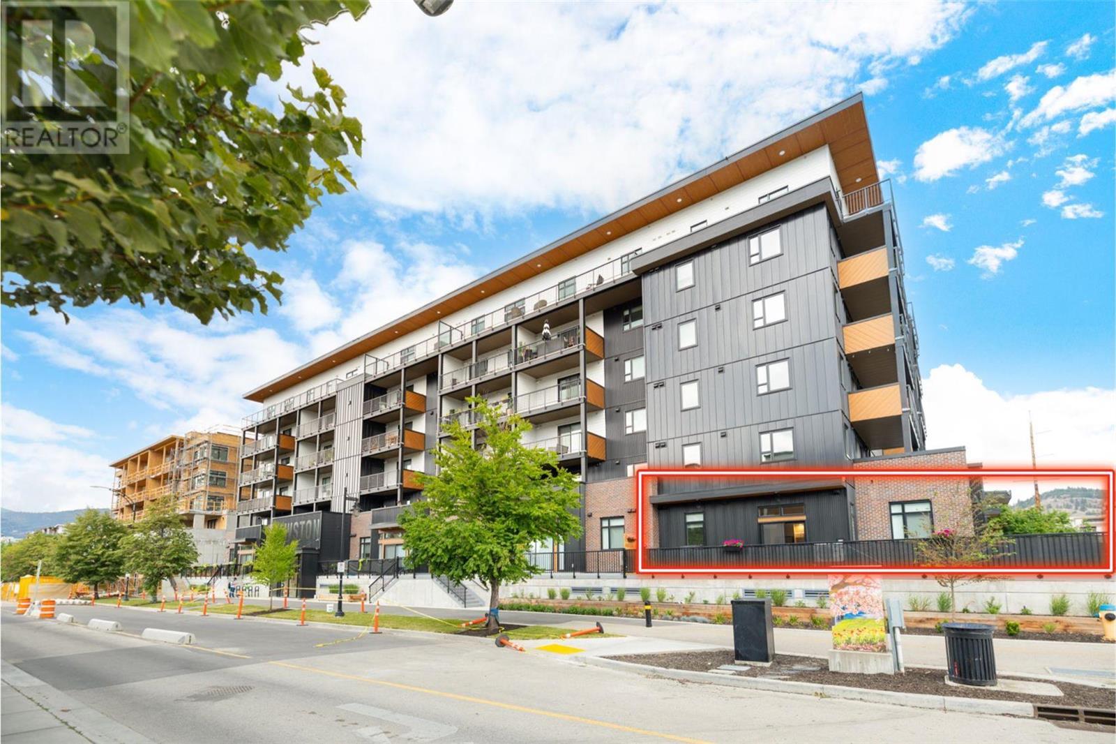 #104 660 Cawston Avenue,, #104