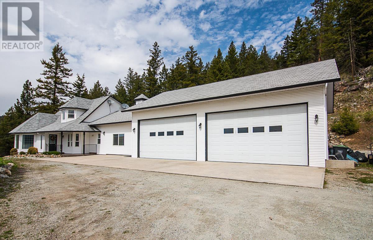 2061 Daves Road,