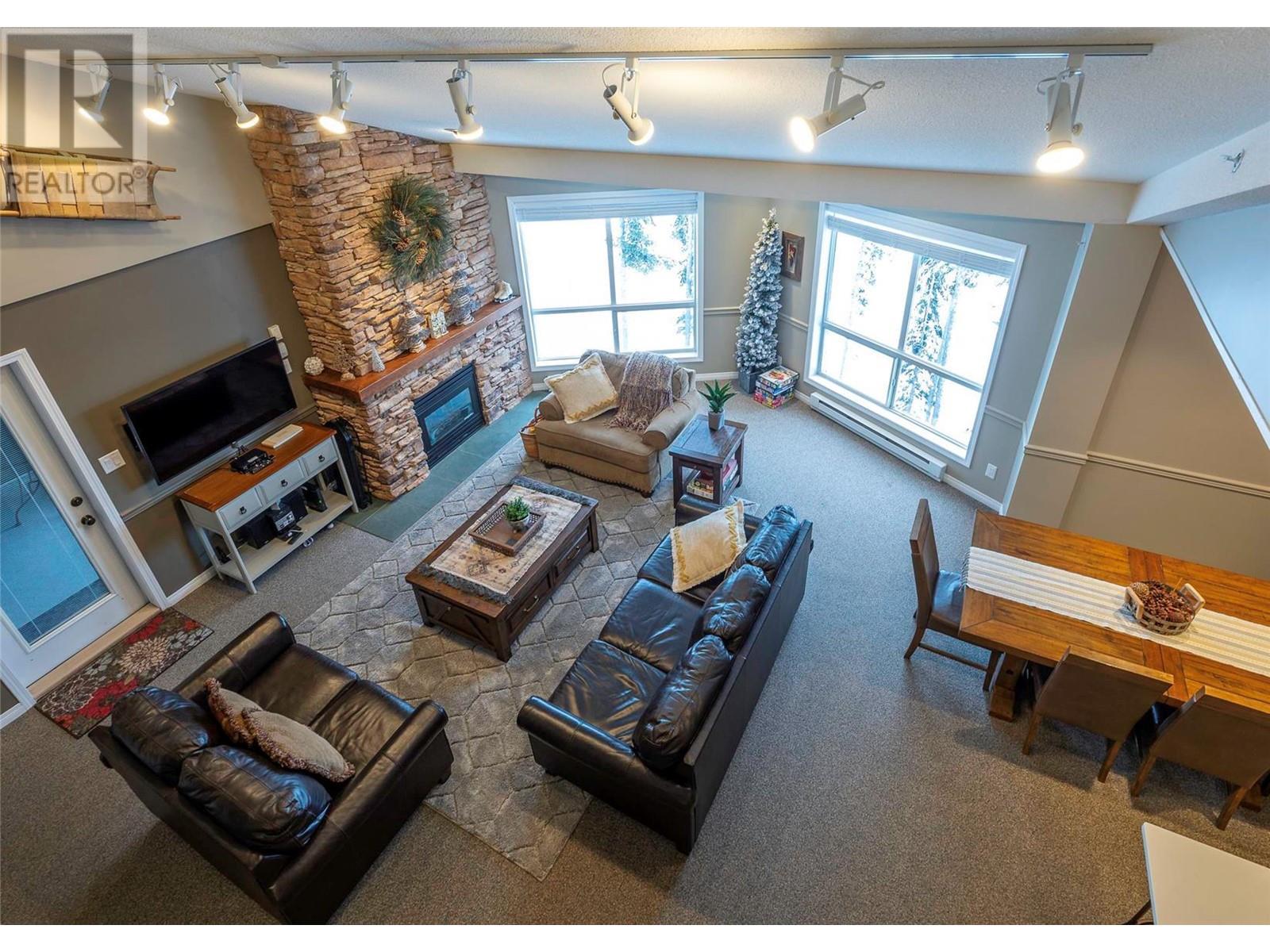 Listing 10284571 - Large Photo # 1