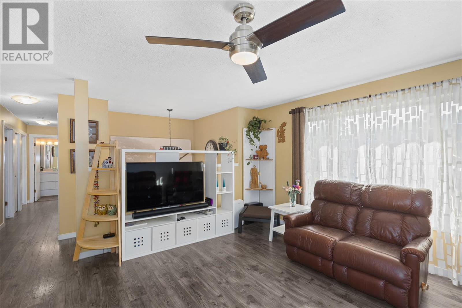 3003 Sandstone Crescent,
