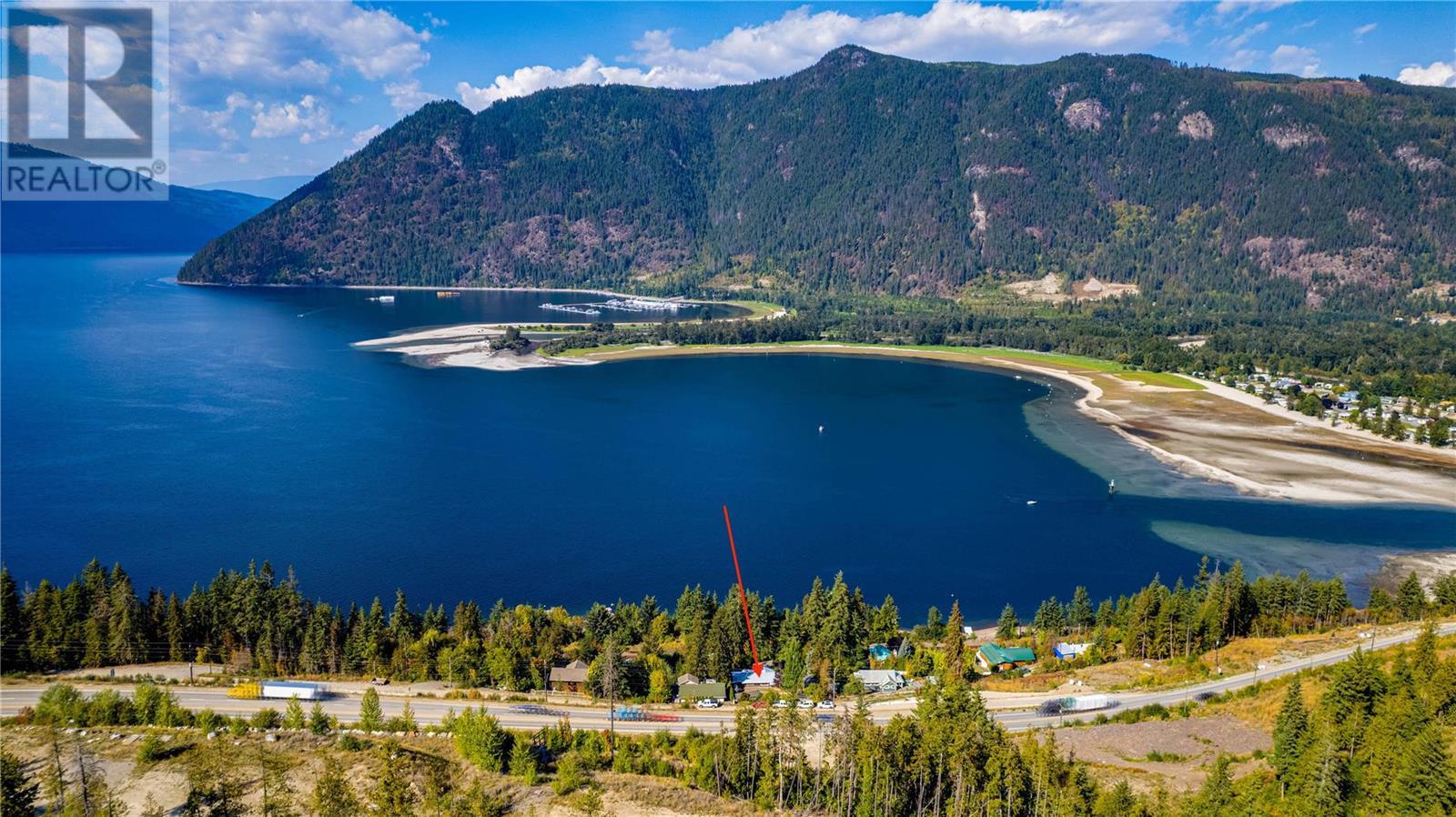 5 Old Sicamous Road
