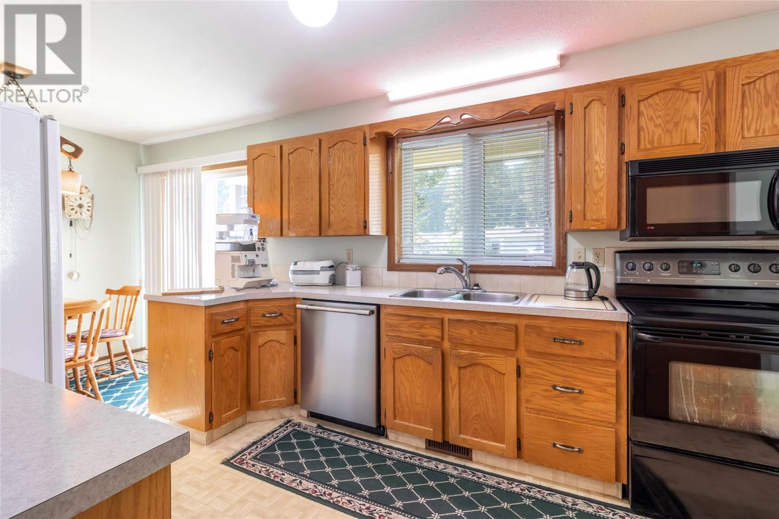 Listing 10284603 - Large Photo # 15