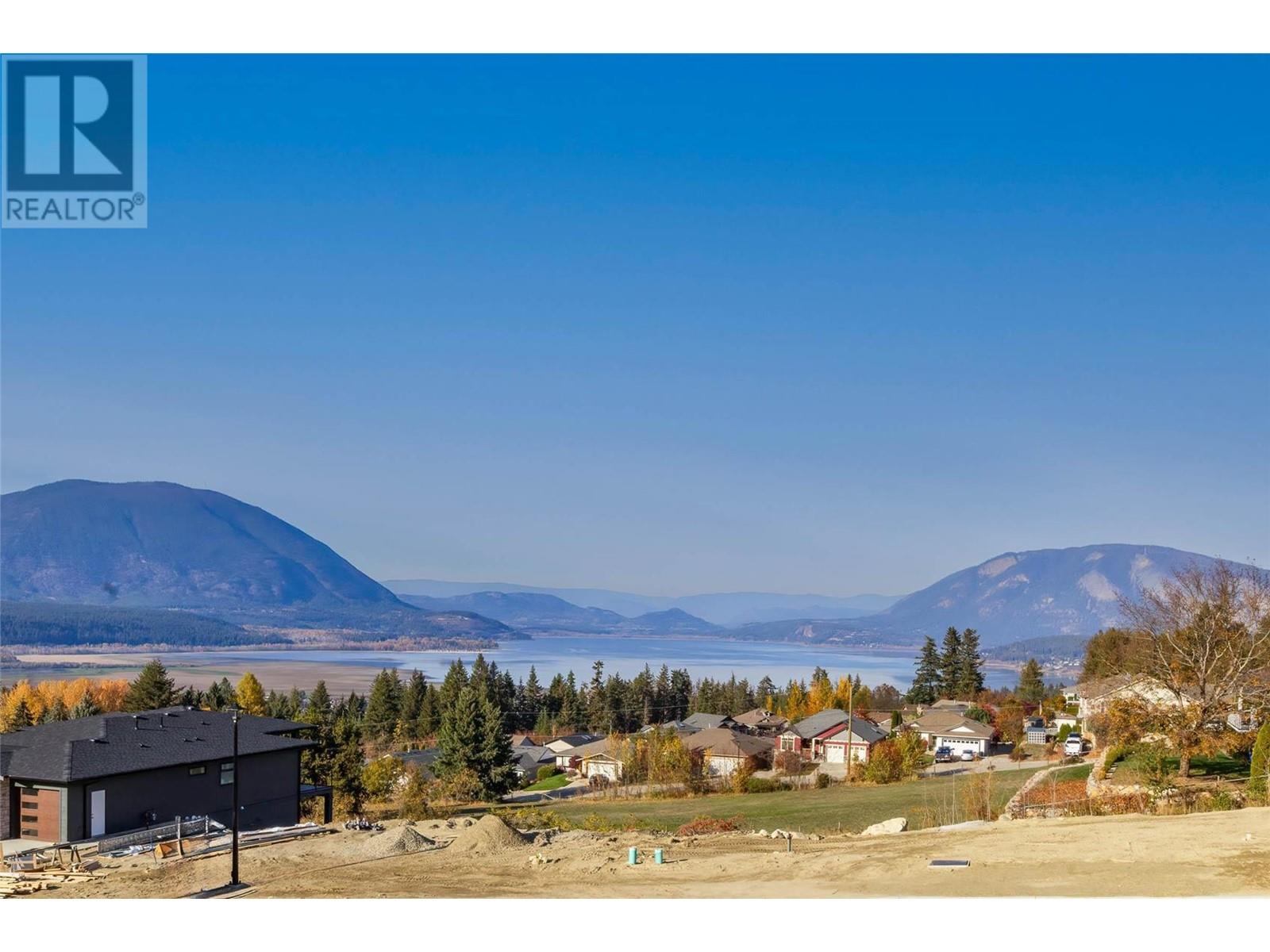 Lot 14 16 Avenue SE