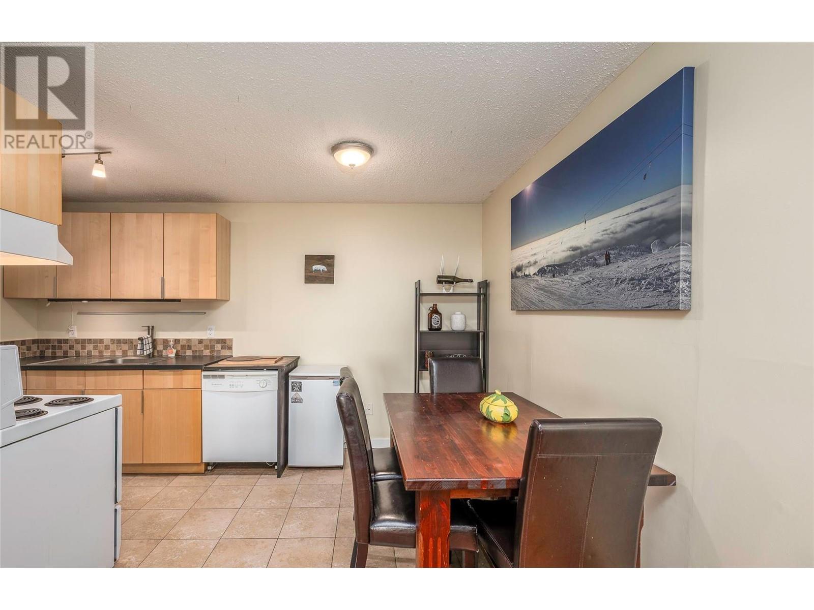 Listing 10284613 - Large Photo # 5