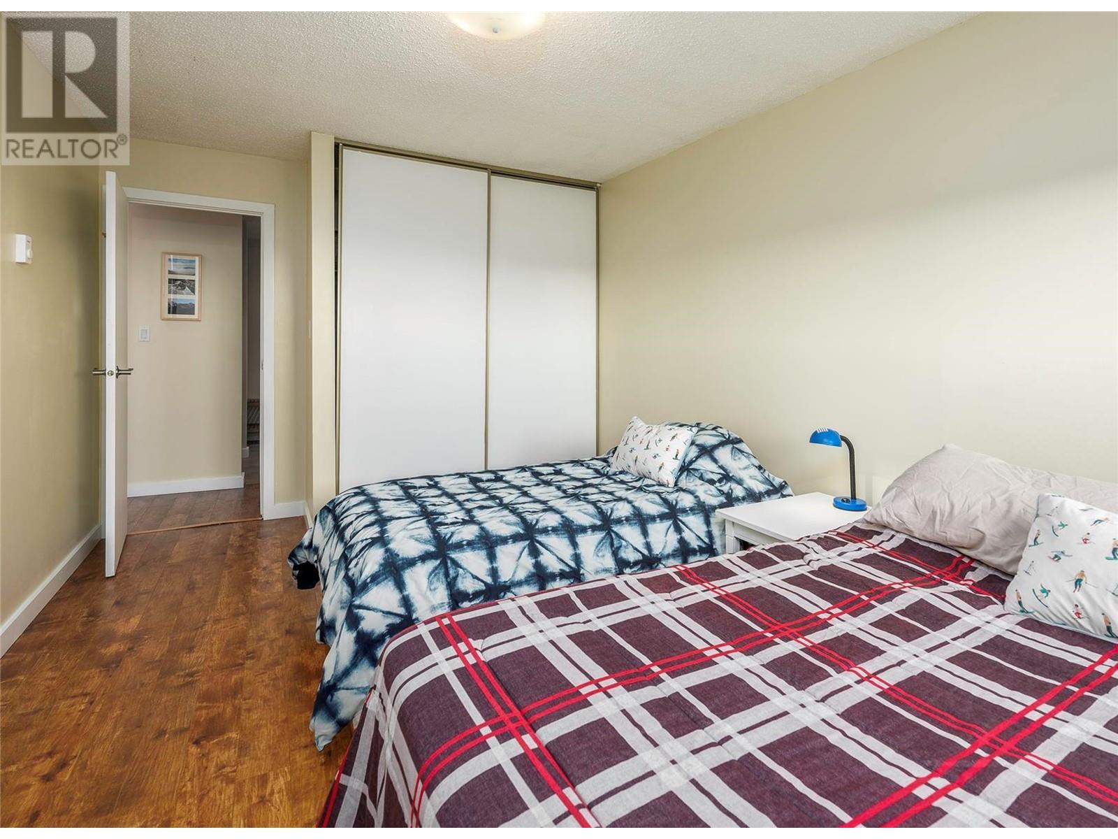 Listing 10284613 - Large Photo # 12