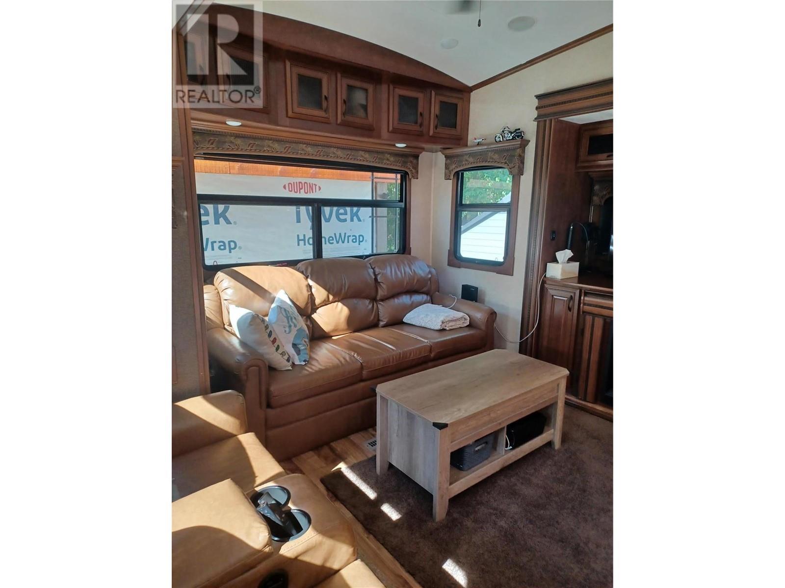 Listing 10284615 - Large Photo # 31