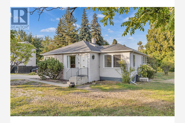 1734 Willow Crescent,, Kelowna