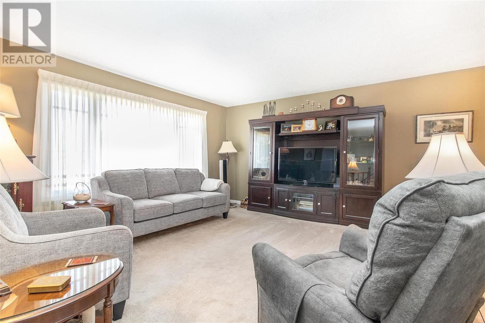 Listing 10284664 - Large Photo # 3