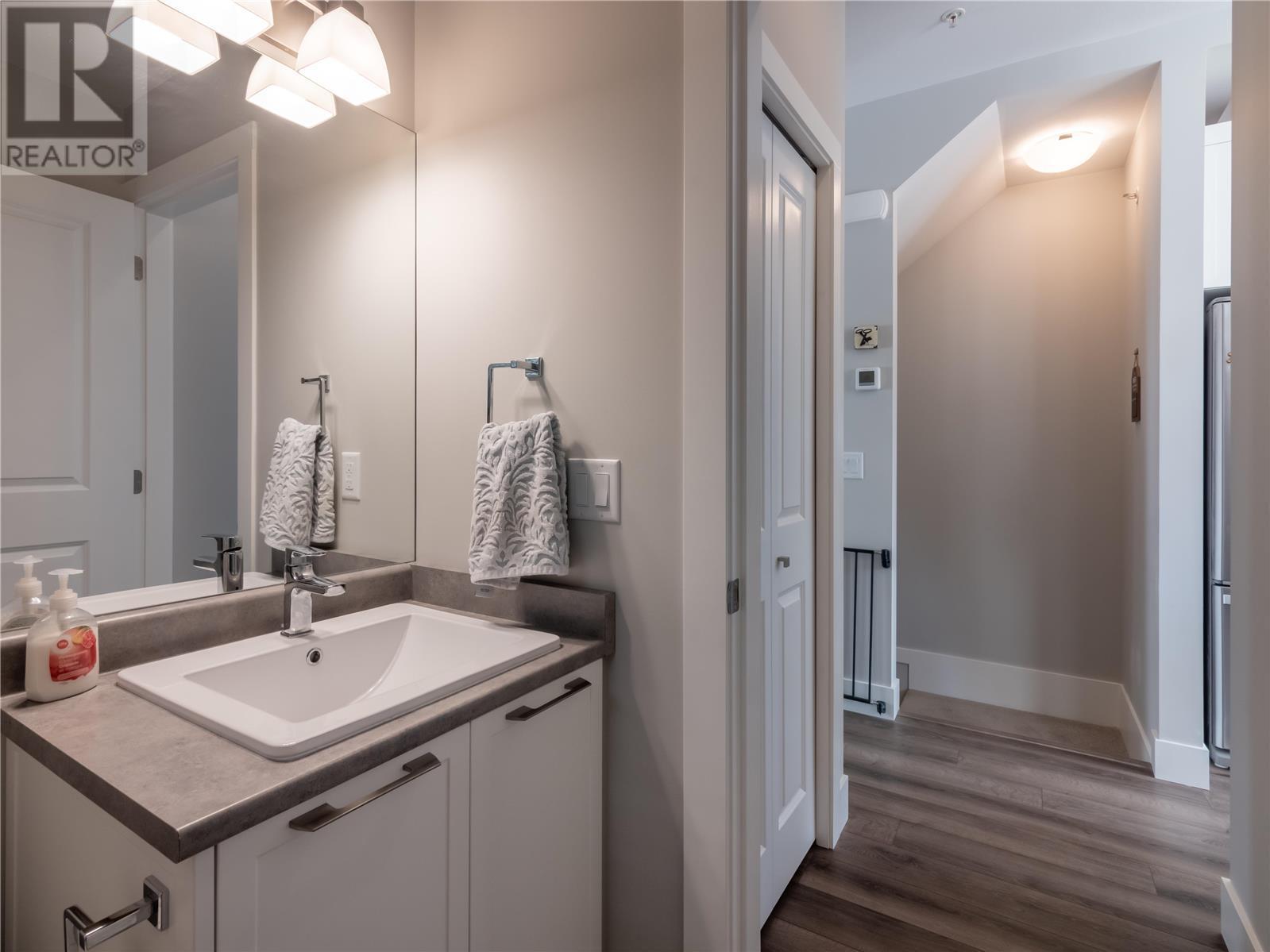 #48 13098 Shoreline Way,, #48