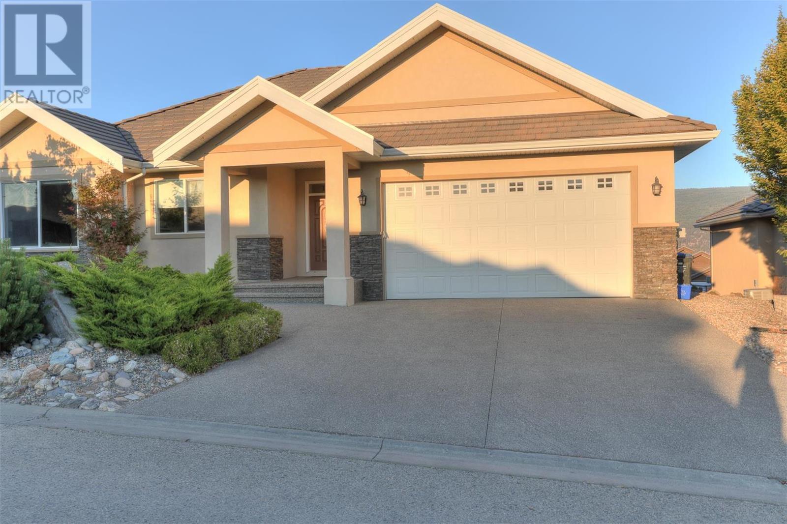 1807 Capistrano Peaks Crescent,