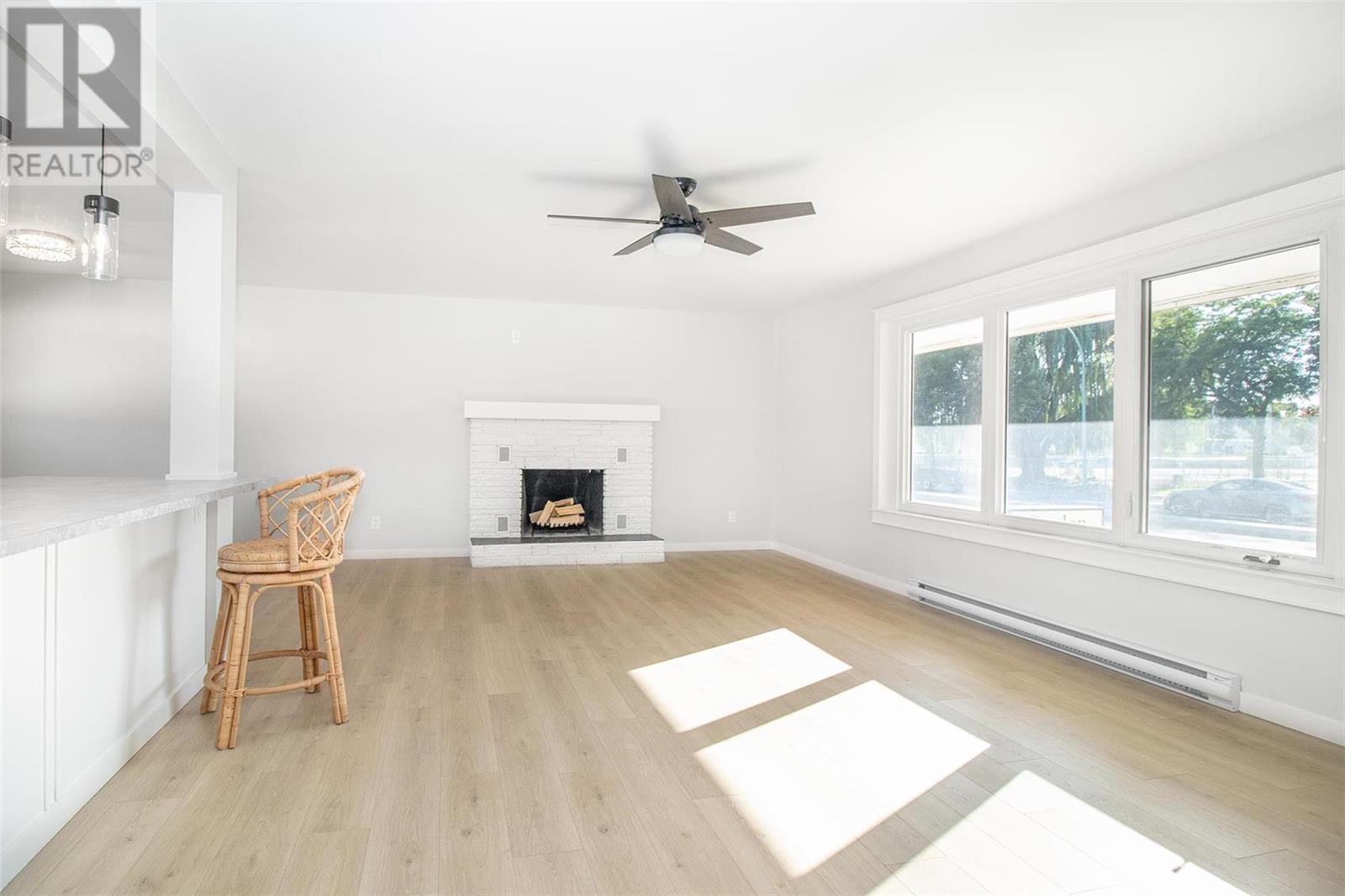 2081 Gordon Drive,
