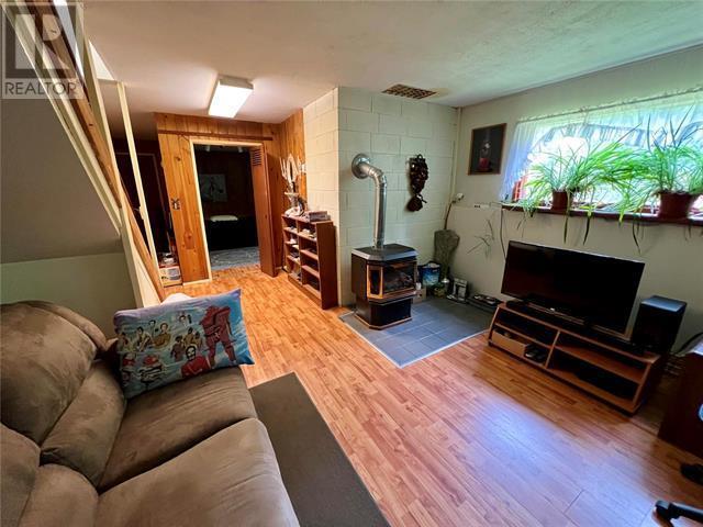 1911 Cambie-Solsqua Road