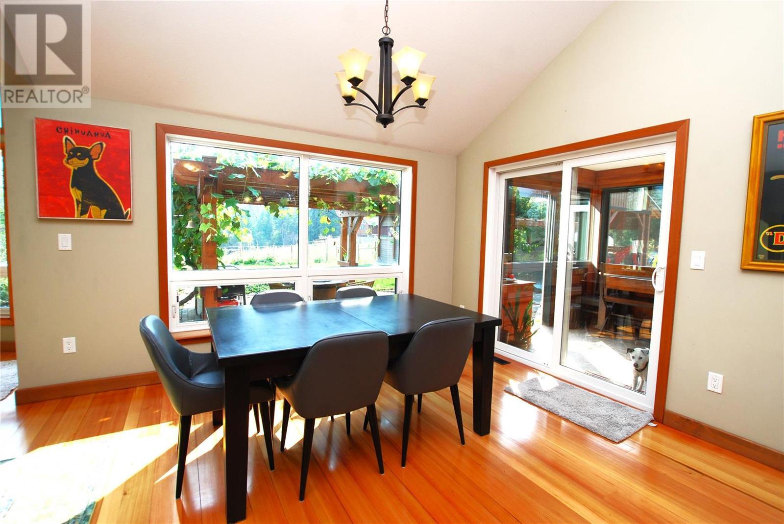2630 Hendrickson Road