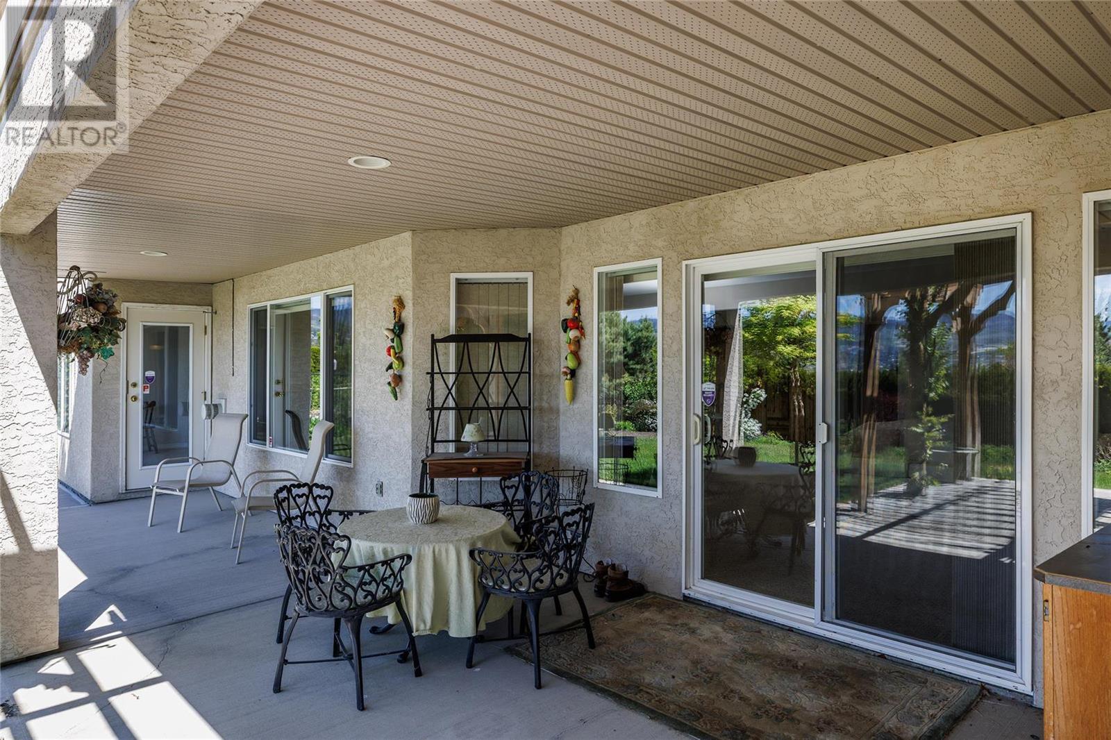 1693 Vineyard Drive