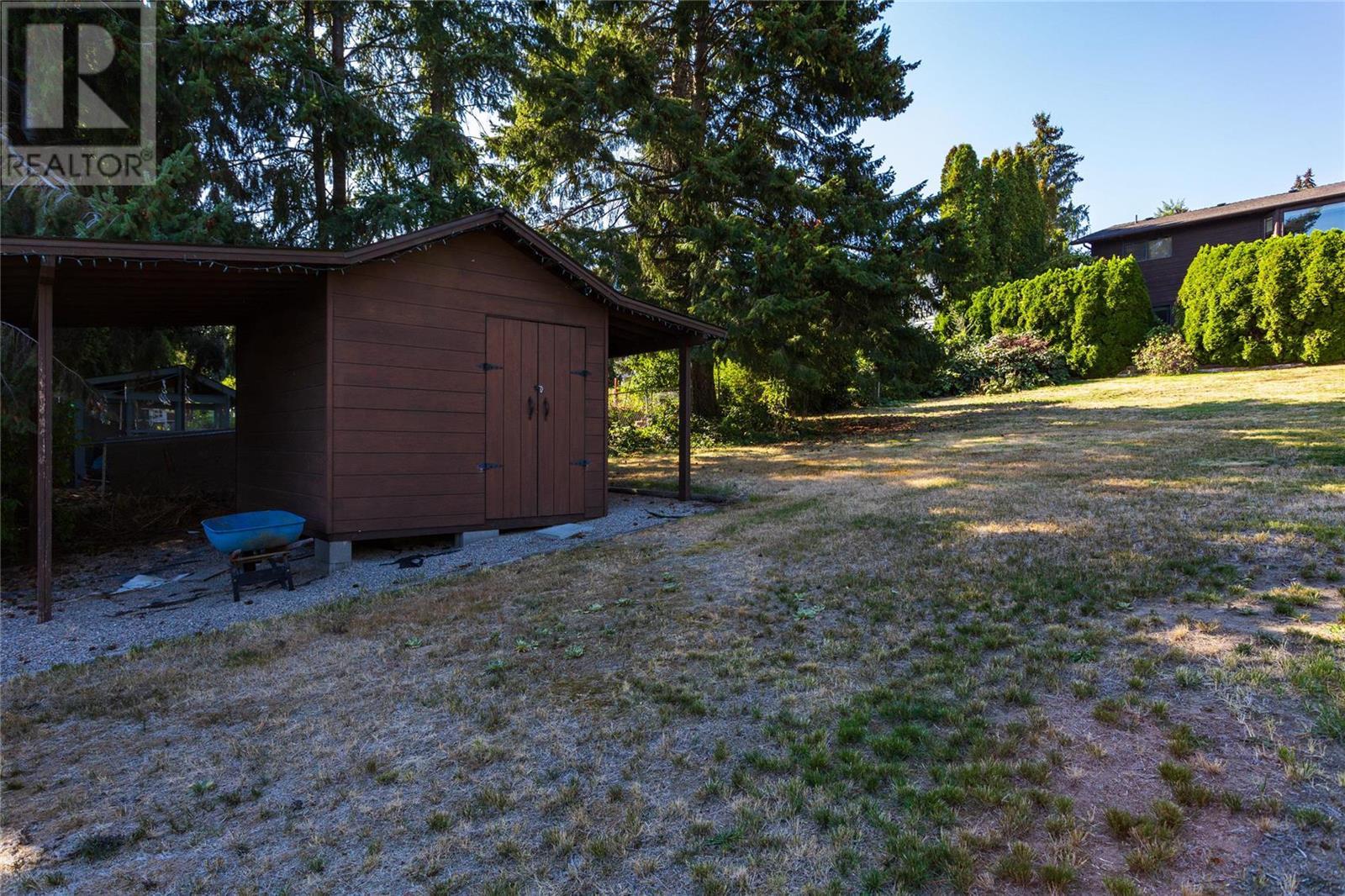 11047 Pretty Road