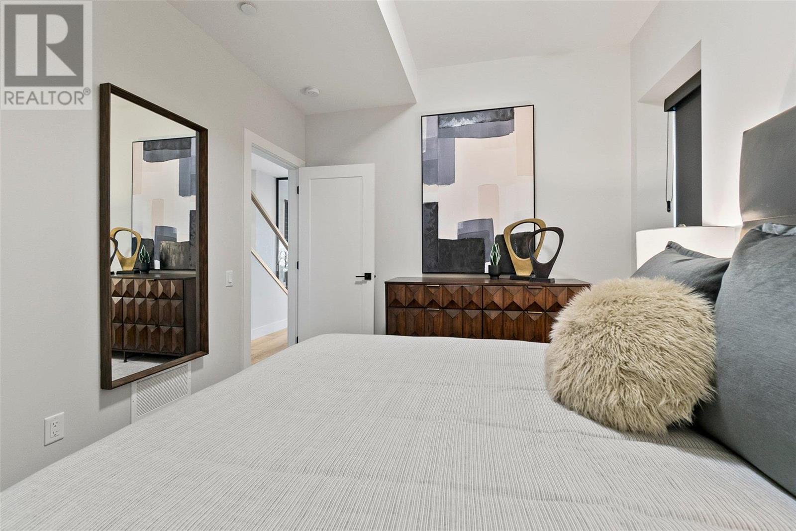 10100 Tyndall Road Unit# 24, #24