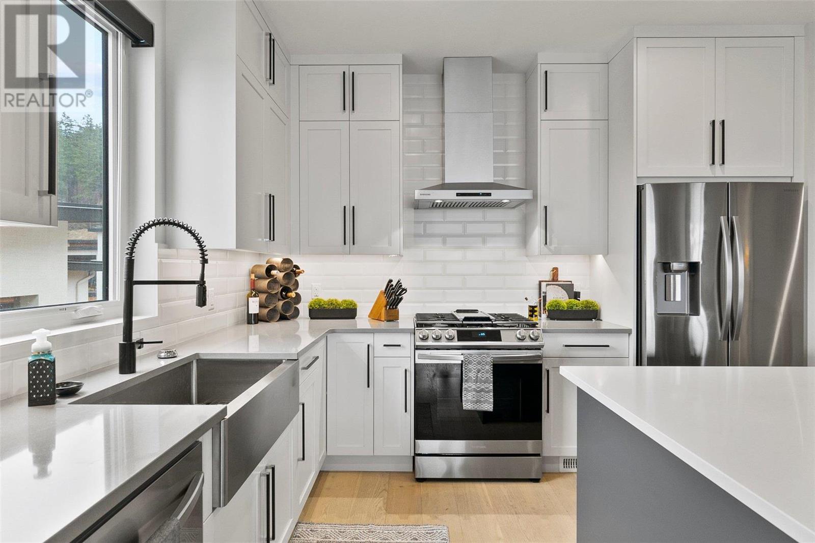 10100 Tyndall Road Unit# 24, #24
