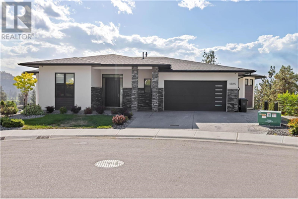 1325 Sladen Crescent,, Kelowna