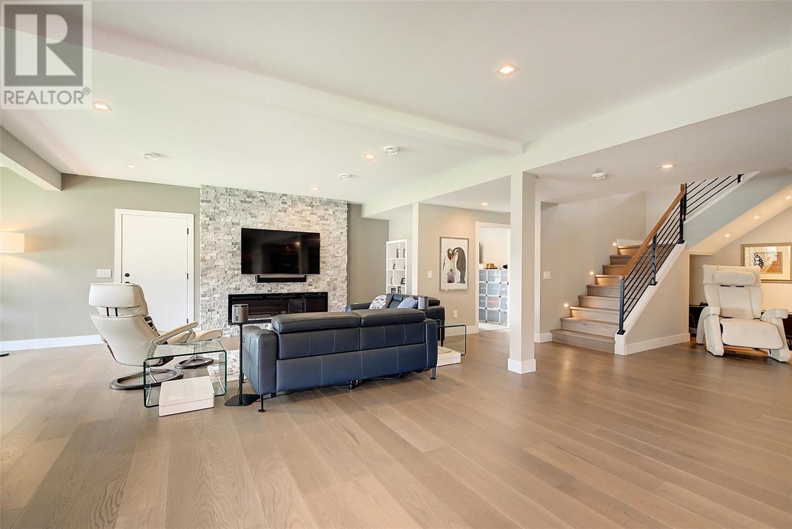 731 Carnoustie Drive