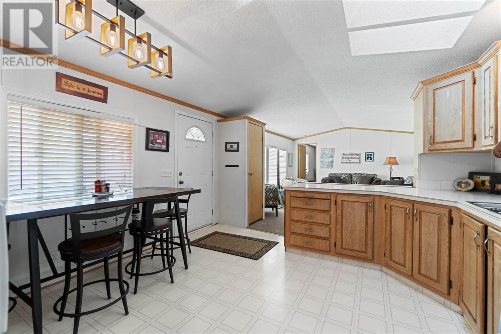 900 10 Avenue SE Unit# 10, #10