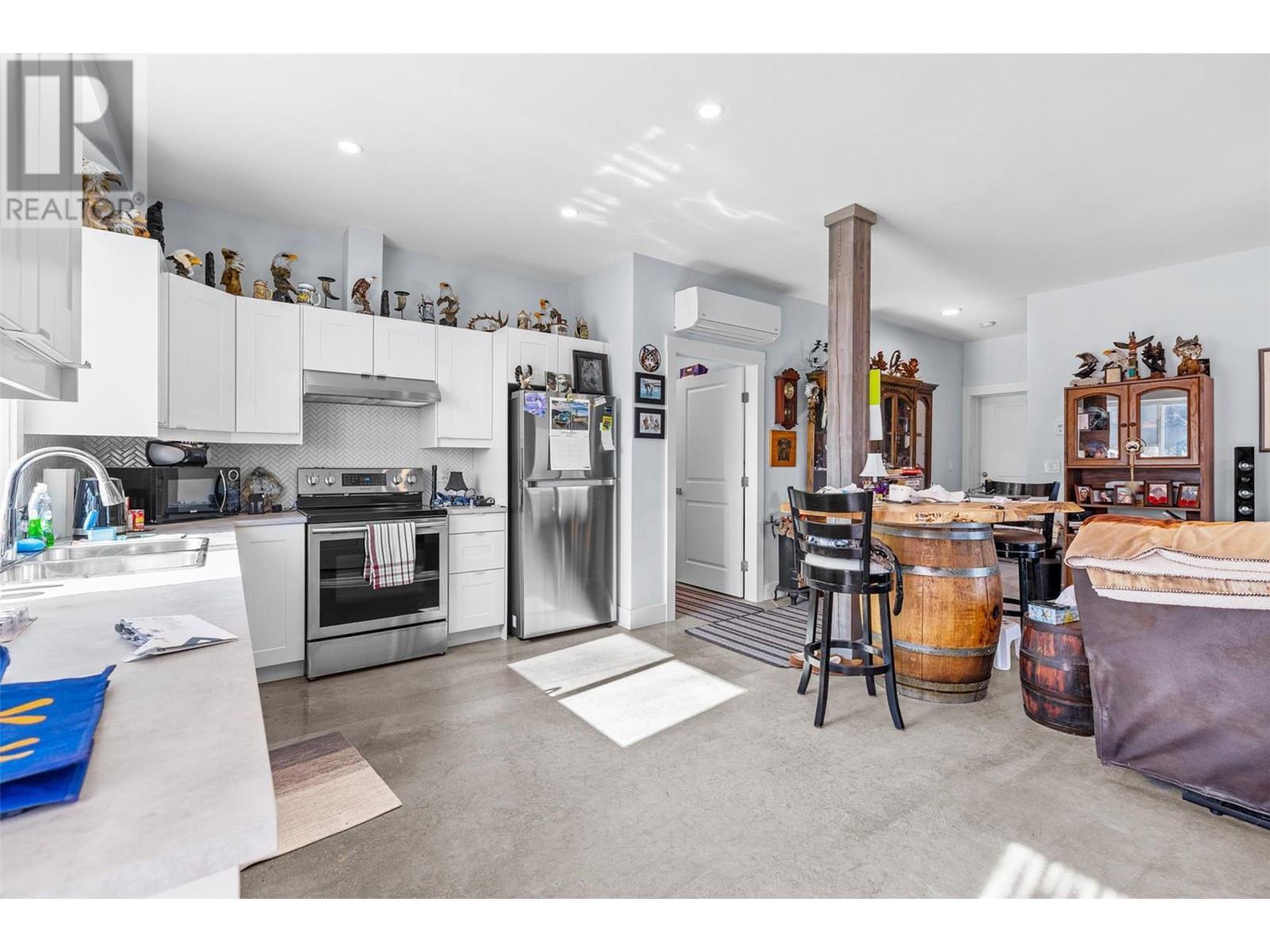5224 Huston Road