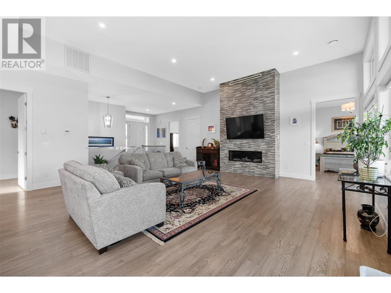 5224 Huston Road