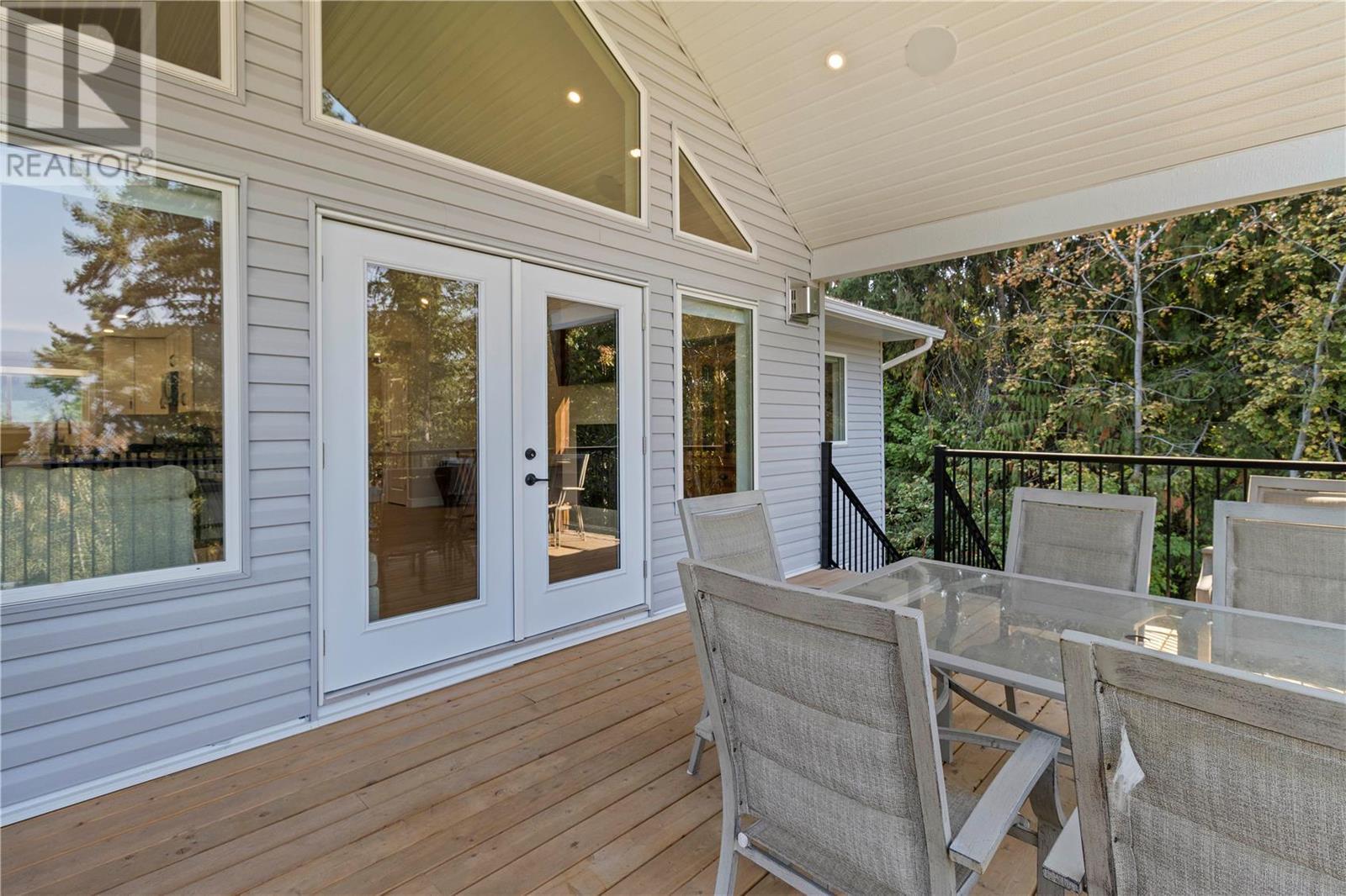 2164 Lakeview Drive