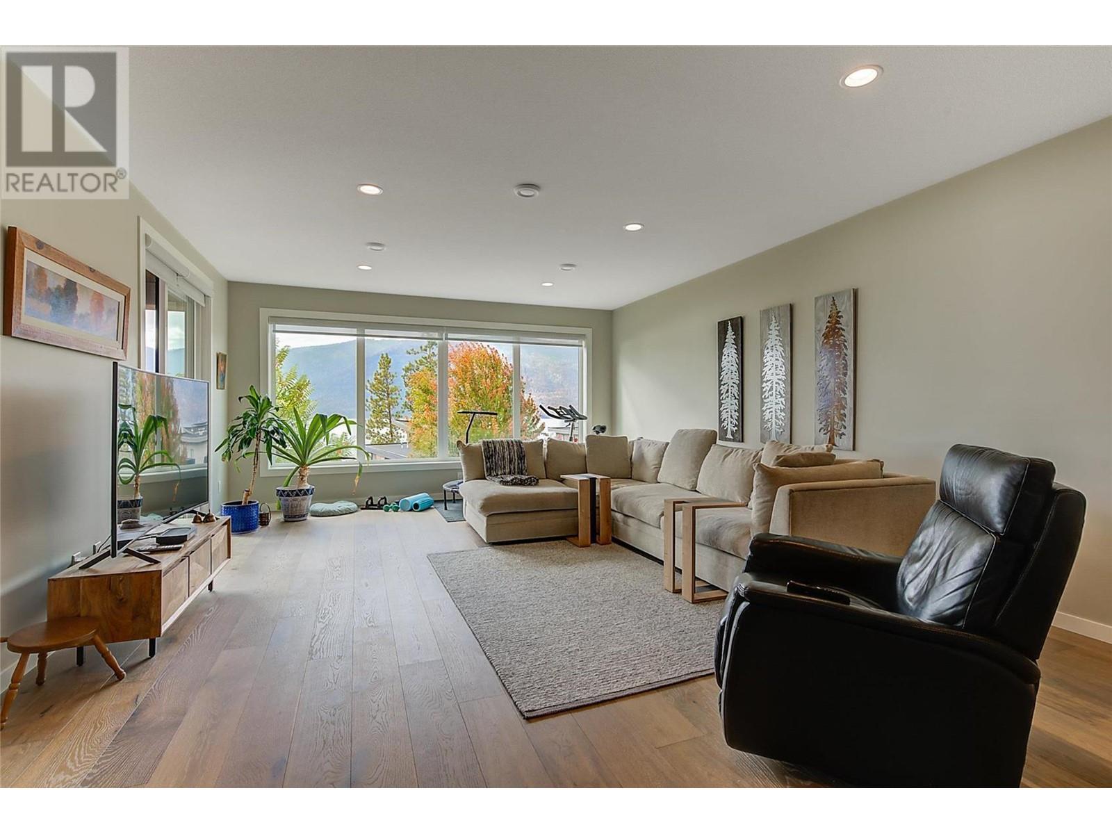 1670 Travertine Drive