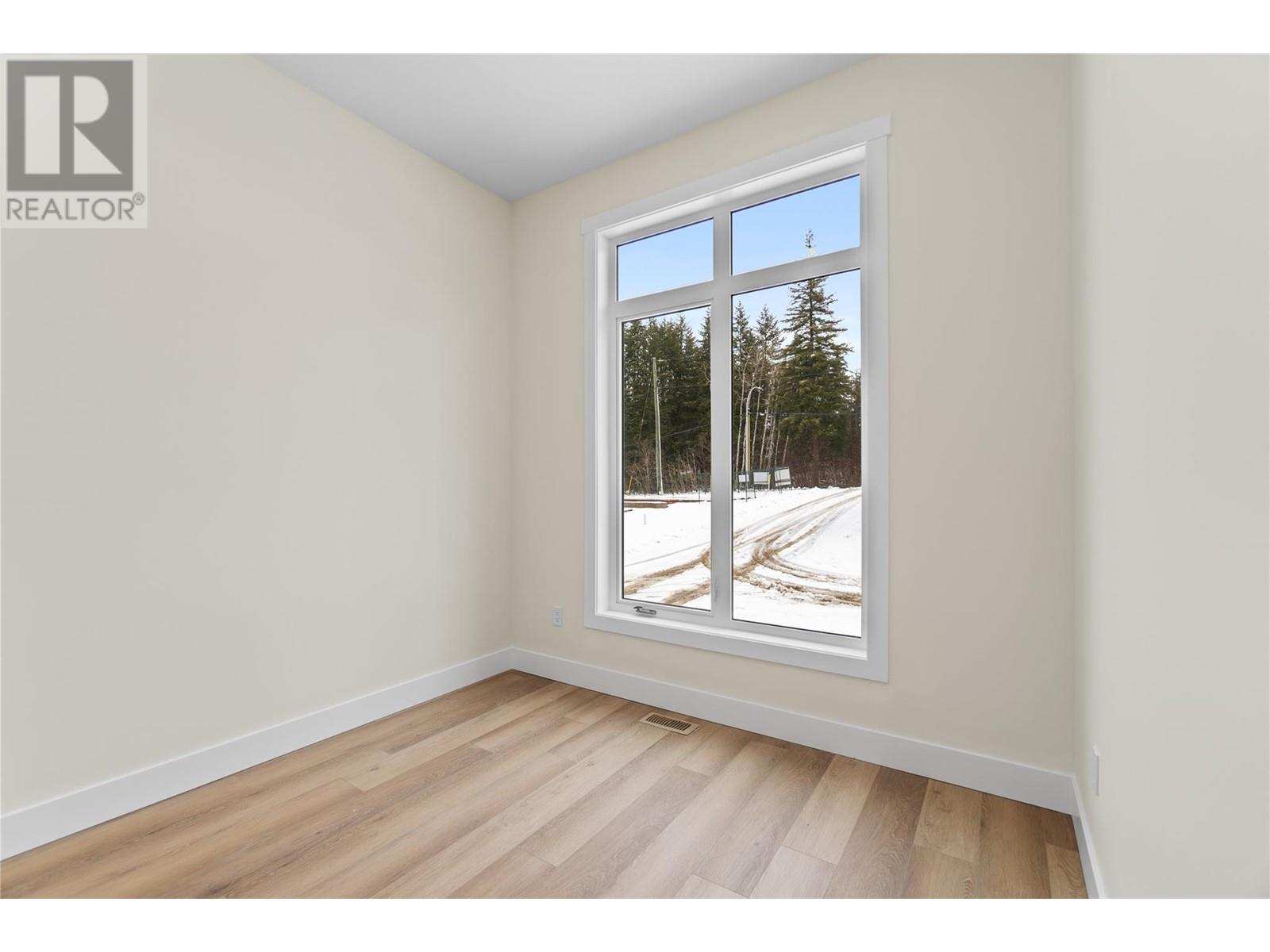231 20 Street NE Unit# 16, #16