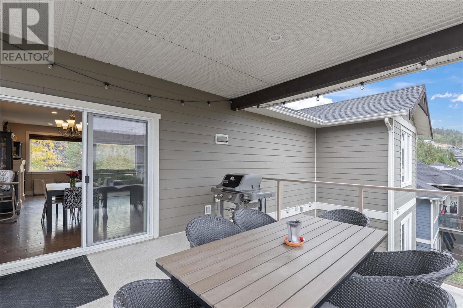 13033 Shoreline Drive