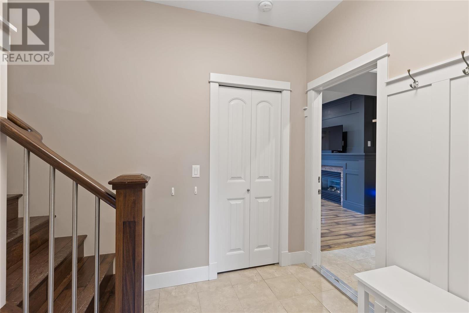 13033 Shoreline Drive