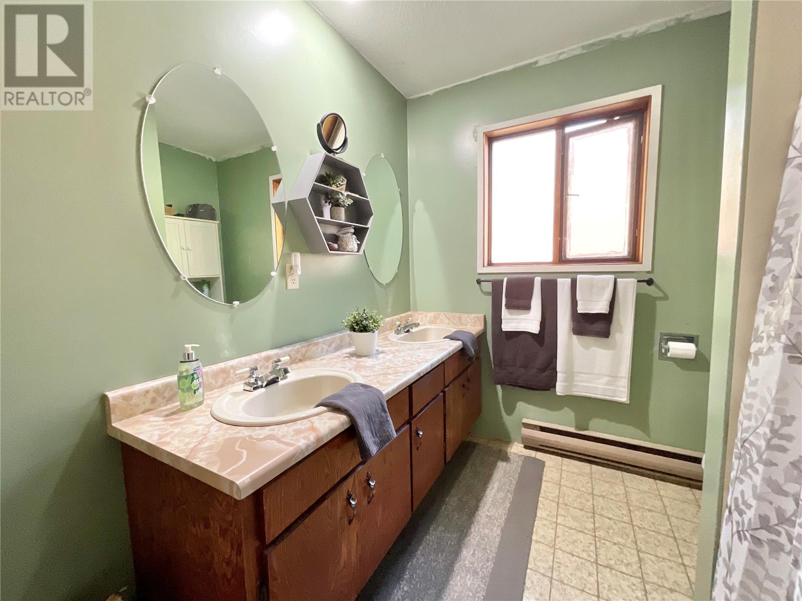 2516 Reedman Pt. Road