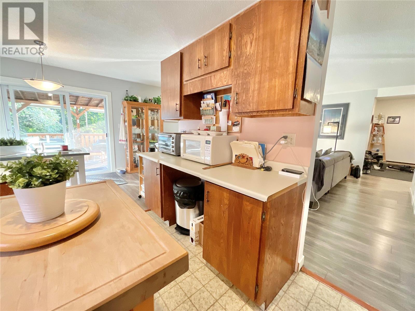 2516 Reedman Pt. Road