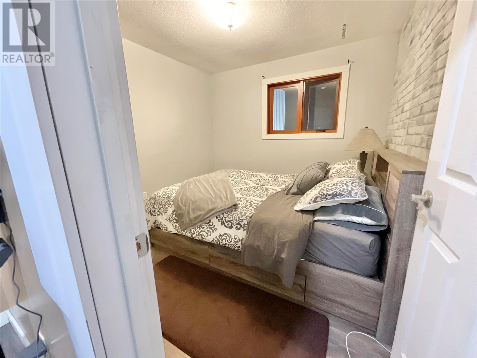 2516 Reedman Pt. Road